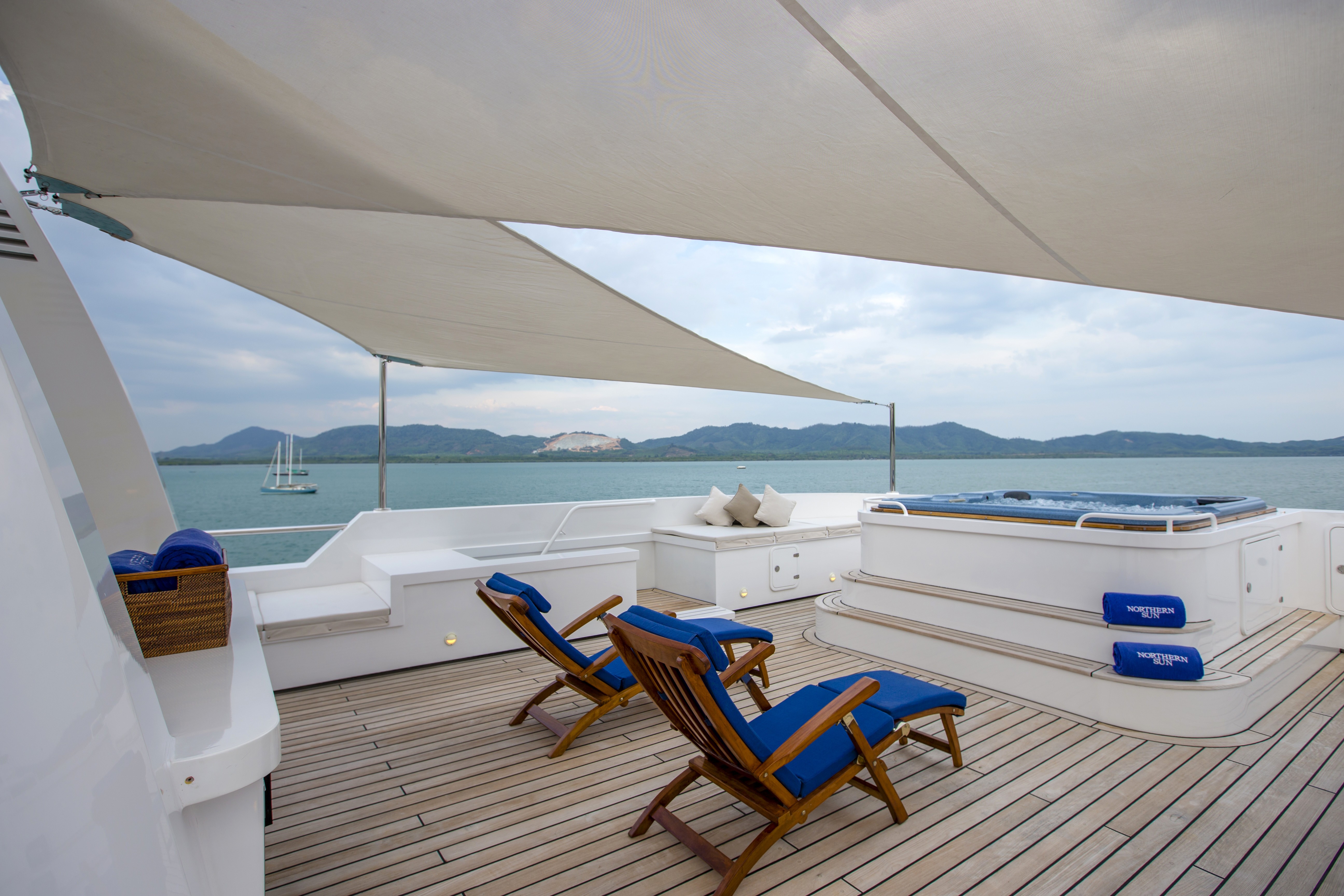 Northern Sun Yacht Charter Details, a Narasaki Superyacht